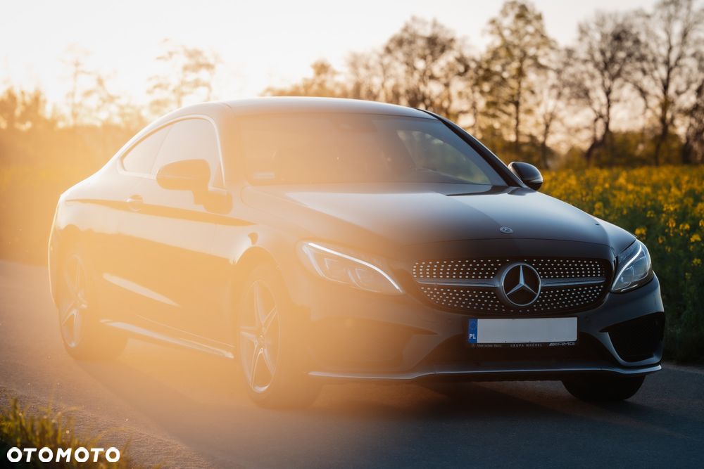 Mercedes-Benz Klasa C 200 4-Matic 9G-Tronic - 21