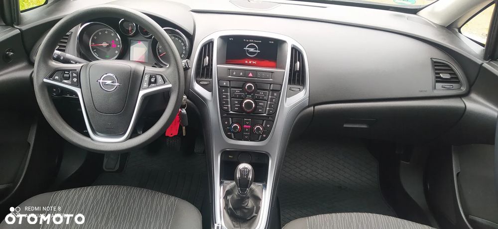 Opel Astra 1.6 Active - 11