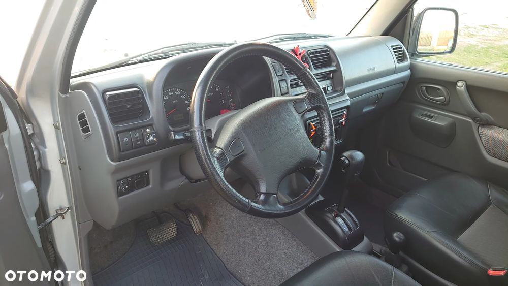 Suzuki Jimny - 10