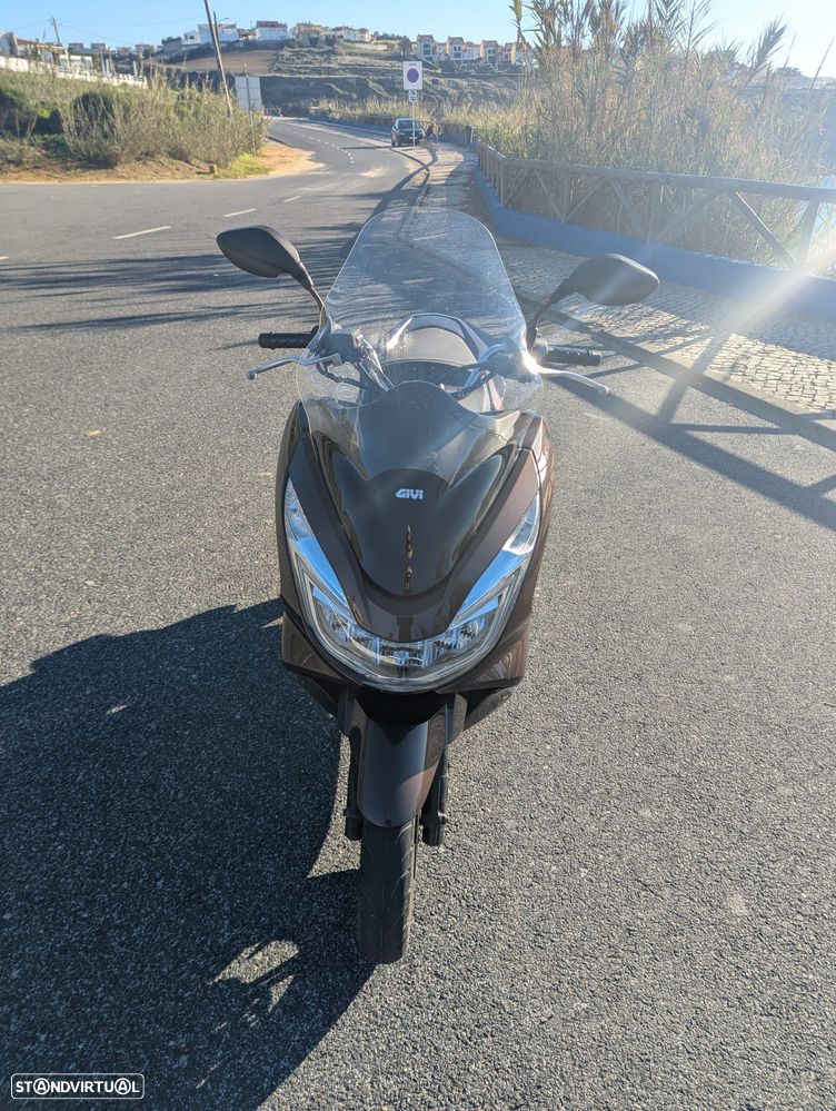 Honda PCX150 - 8