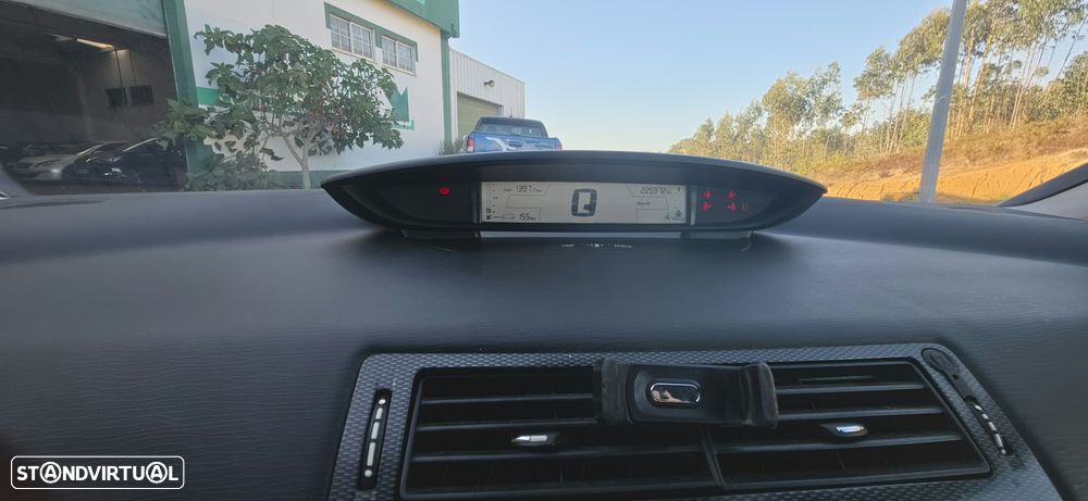 Citroën C4 1.4 16V SX - 3