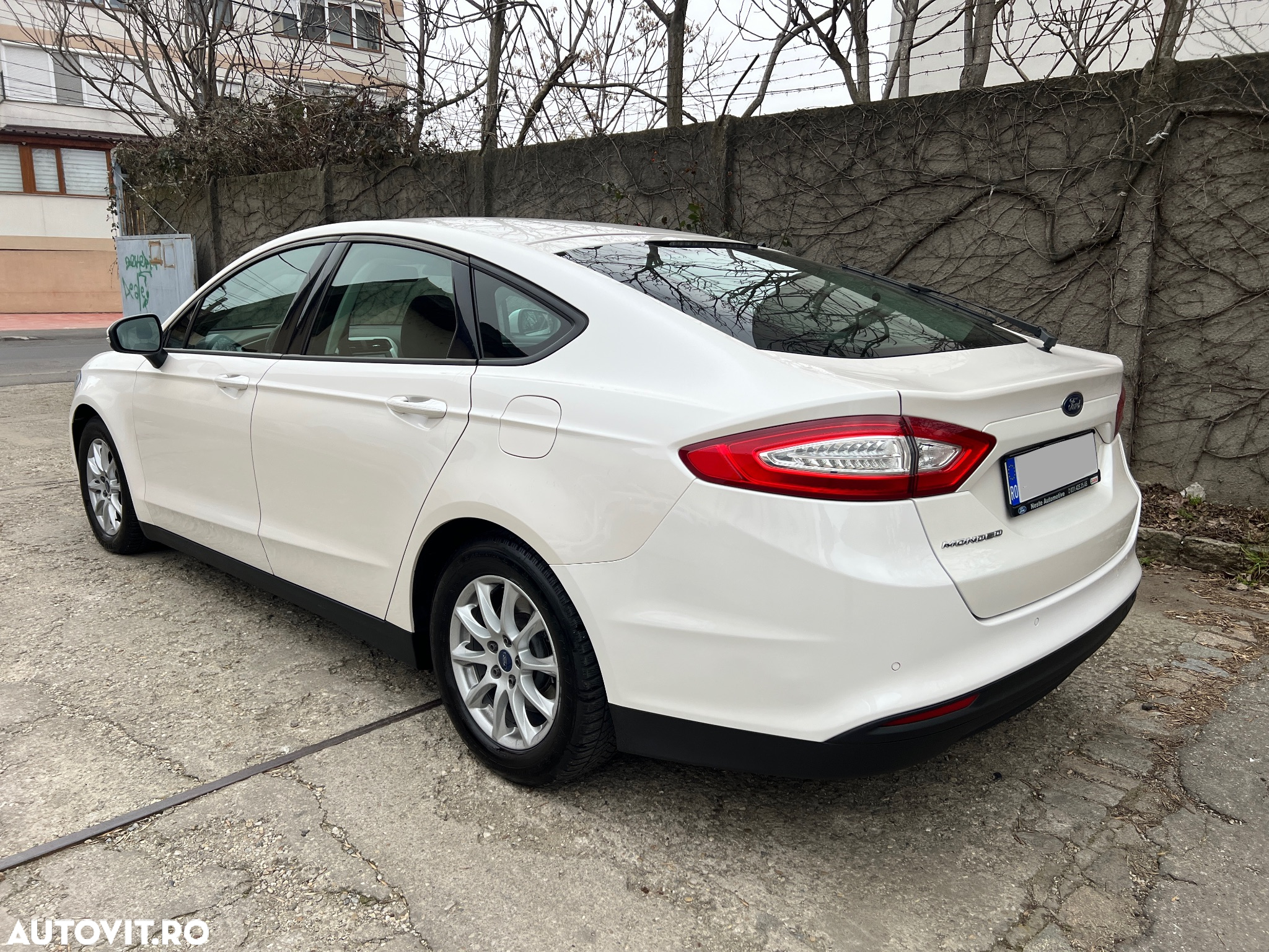 Ford Mondeo 2.0 TDCi Trend - 11