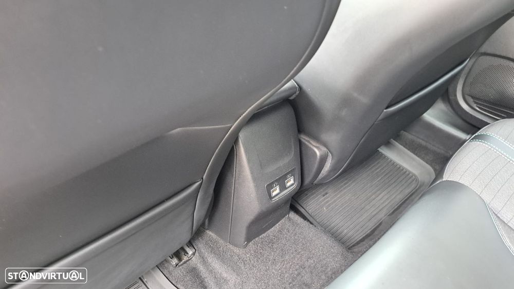 Peugeot e-208 50 kWh Allure - 53