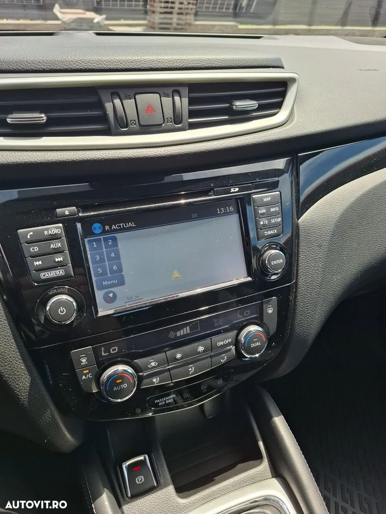 Nissan Qashqai 1.5 DCI Start/Stop N-Connecta - 11