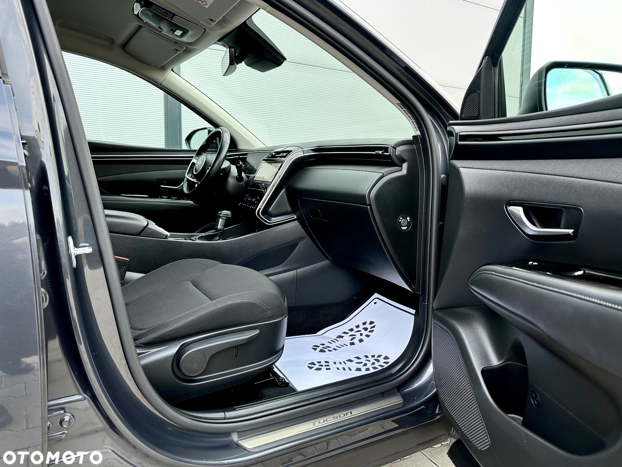 Hyundai Tucson 1.6 CRDi 48V-Hybrid 2WD DCT Select - 29