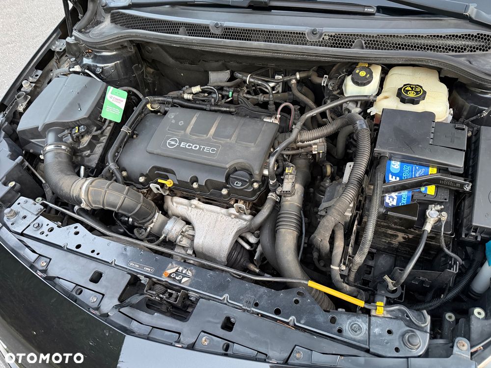 Opel Astra 1.4 Turbo - 27