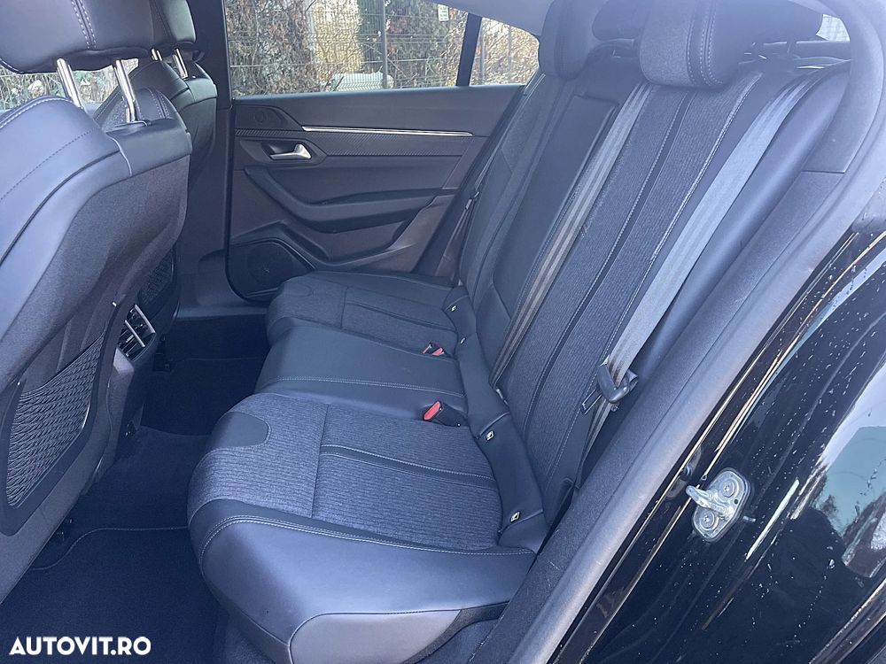 Peugeot 508 ver-plug--in-hybrid-225-e--eat8-gt-pack - 26