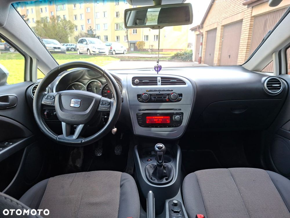 Seat Leon 1.6 TDI Reference - 12