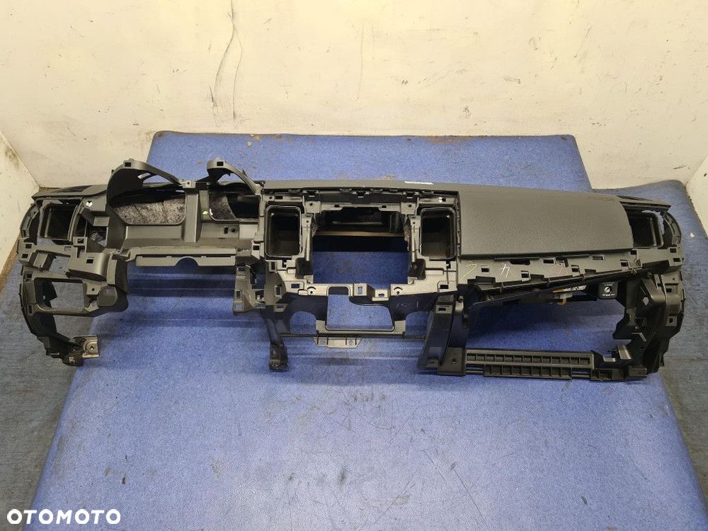 MITSUBISHI LANCER VIII HB DESKA ROZDZIELCZA KOKPIT - 1