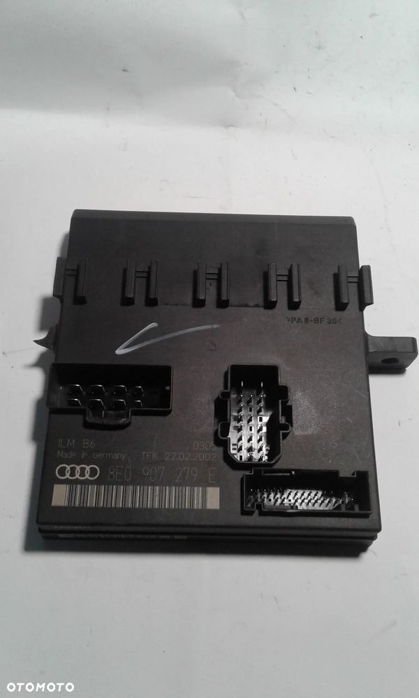 MODUŁ STEROWNIK ŚWIATEŁ AUDI A4 B6 8E0907279E