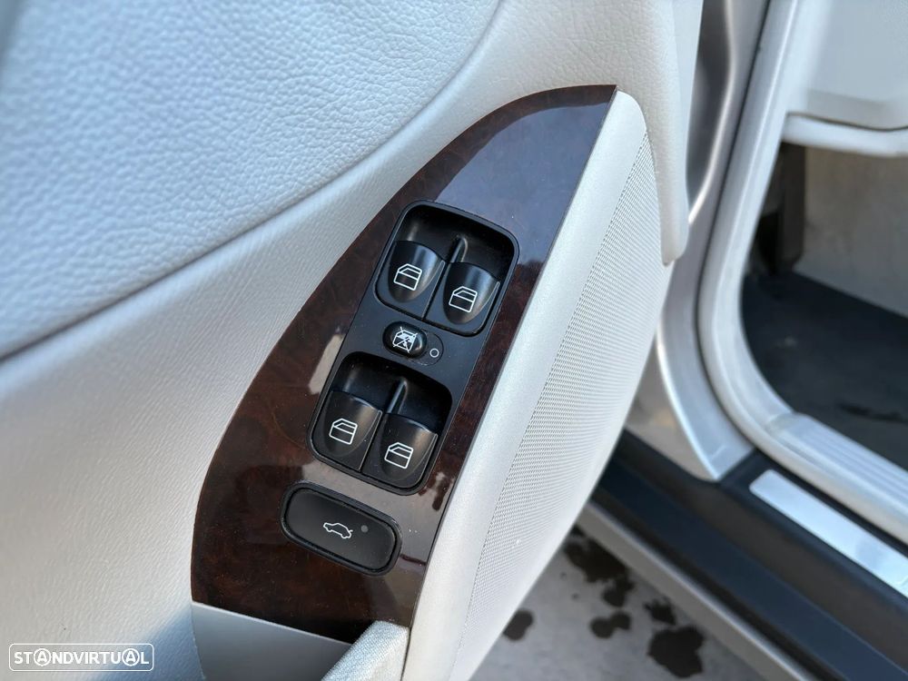 Mercedes-Benz C 280 Elegance Aut. - 24