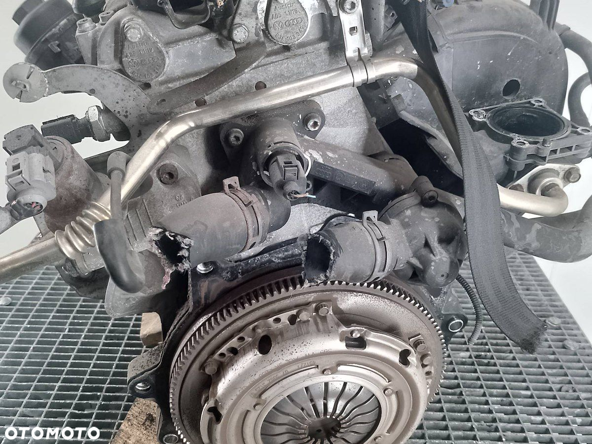 SILNIK VW POLO 9N AZQ 1.2 12V - 7