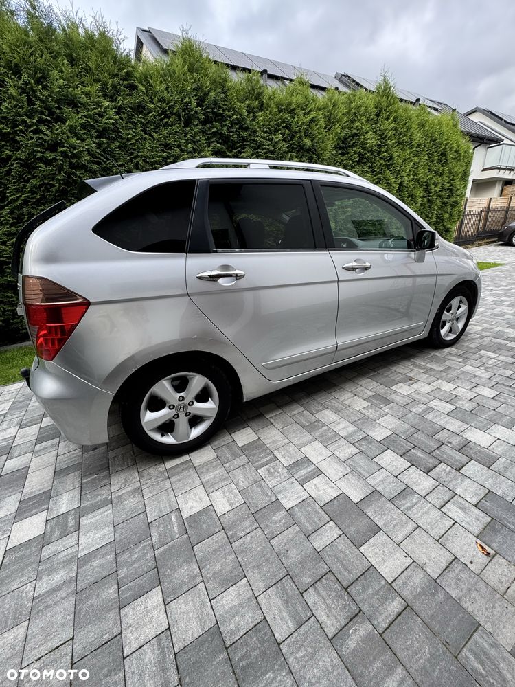 Honda FR-V - 7