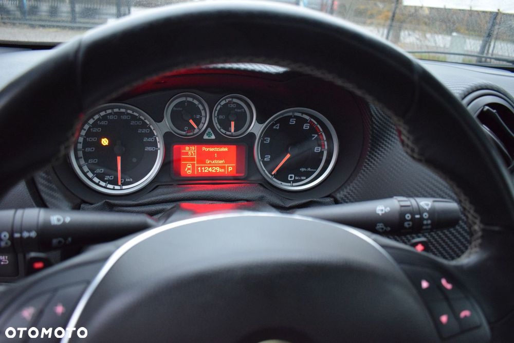 Alfa Romeo Mito TB 1.4 16V MultiAir TCT Quadrifoglio Verde - 9