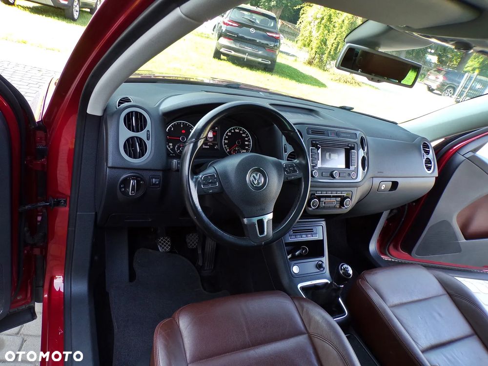 Volkswagen Tiguan 2.0 TDI DPF 4Motion BlueMotion Technology Exclusive - 15