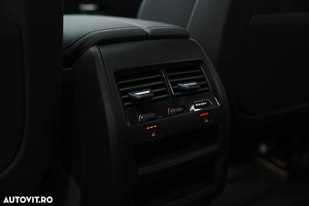 BMW X6 xDrive40i AT MHEV - 34