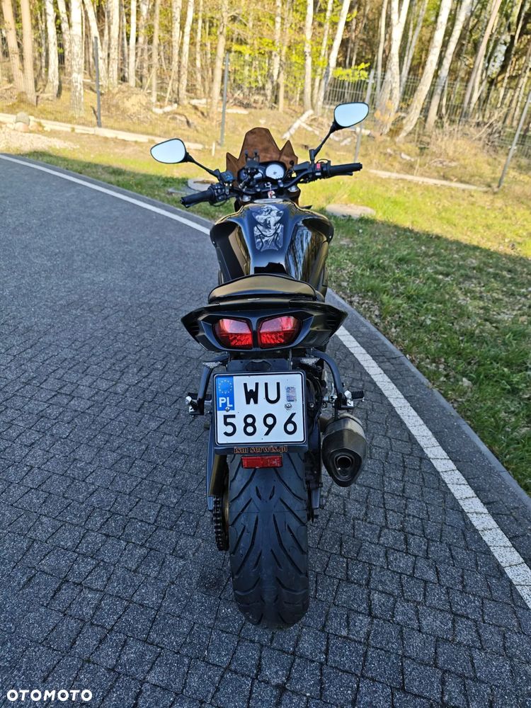 Yamaha FZ8 - 2