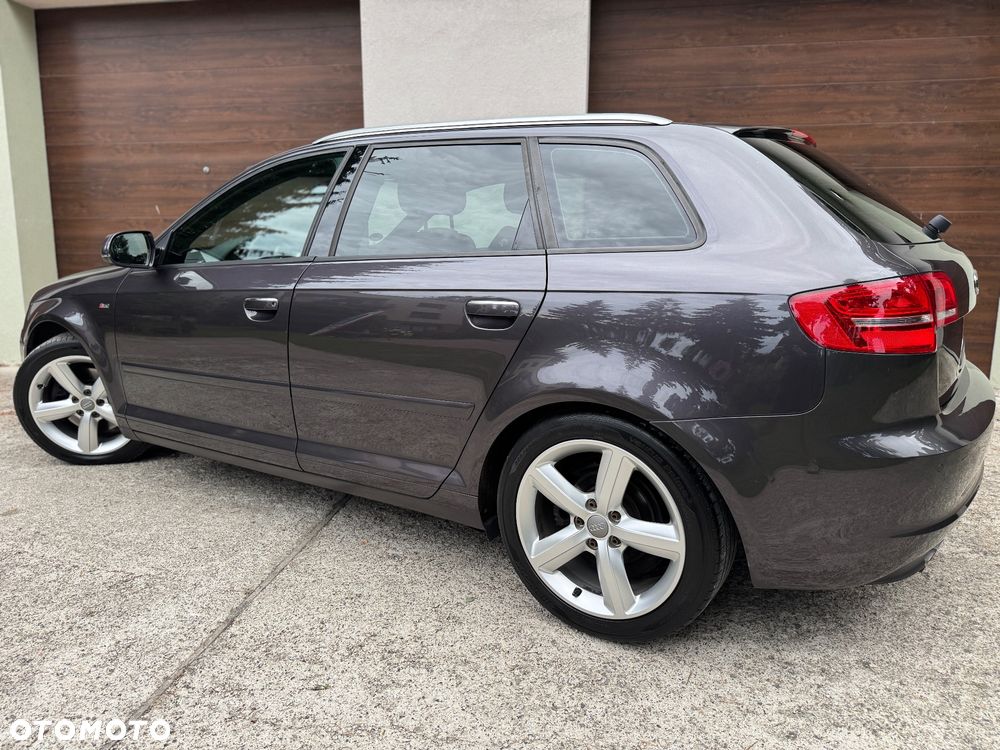 Audi A3 Sportback 2.0 TDI DPF S line Sportpaket - 14