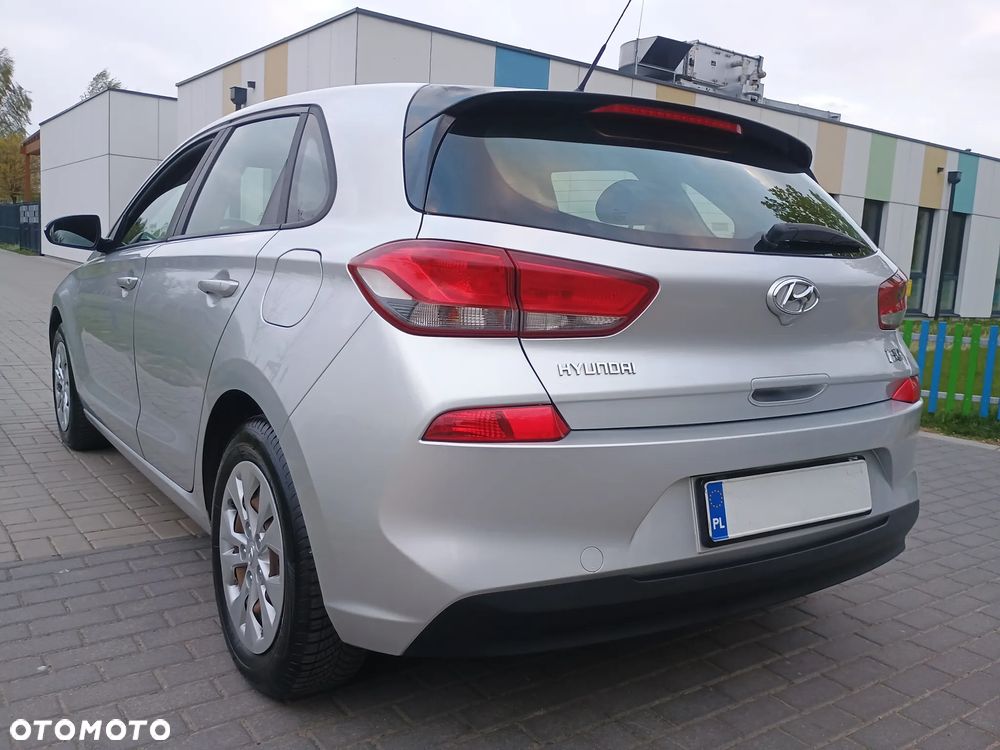 Hyundai i30 1.4 Classic + - 5