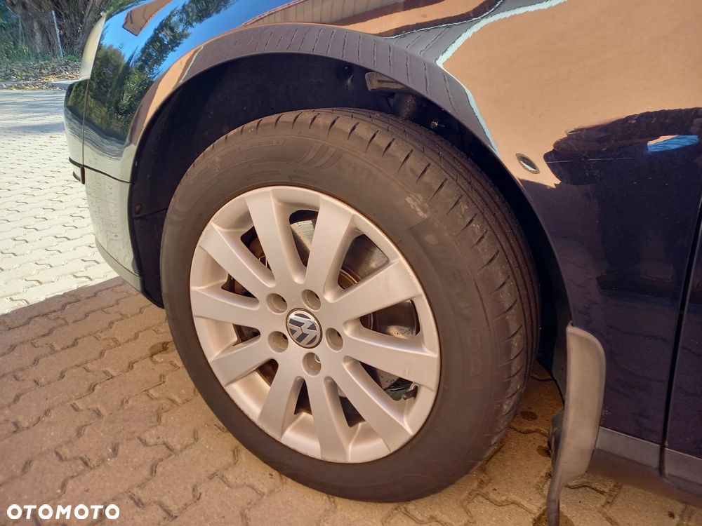 Volkswagen Passat 2.0 TDI DPF Comfortline - 16