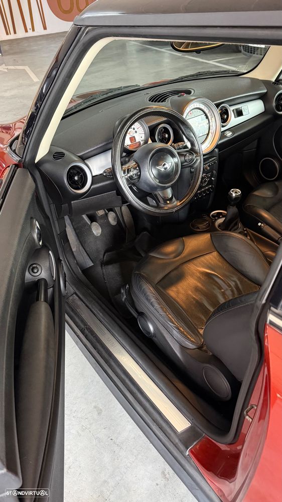 MINI 3 Portas - 8