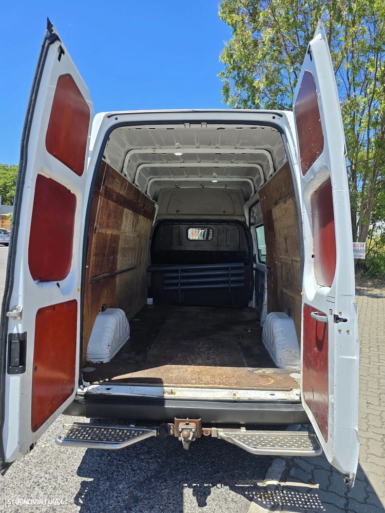 Ford Transit 330M 2.2 TDCi Média-T.Médio - 4