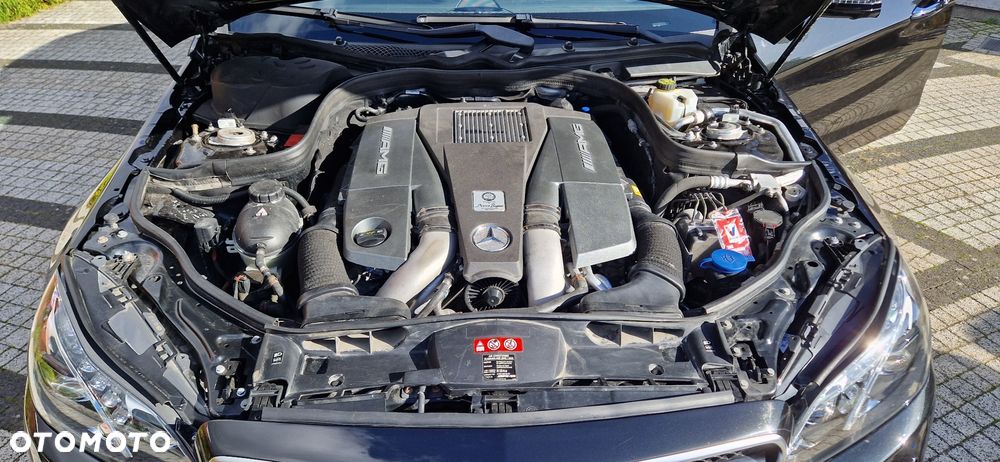 Mercedes-Benz Klasa E 63 AMG - 29