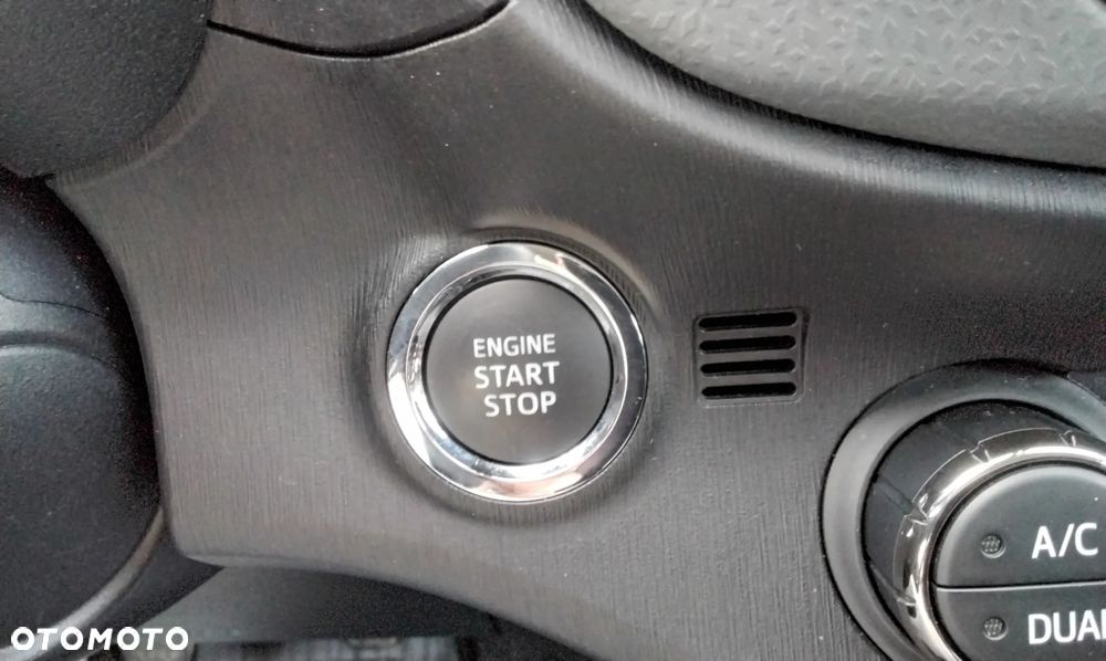 Toyota Yaris 1.33 VVT-i Edition 2014 - 22