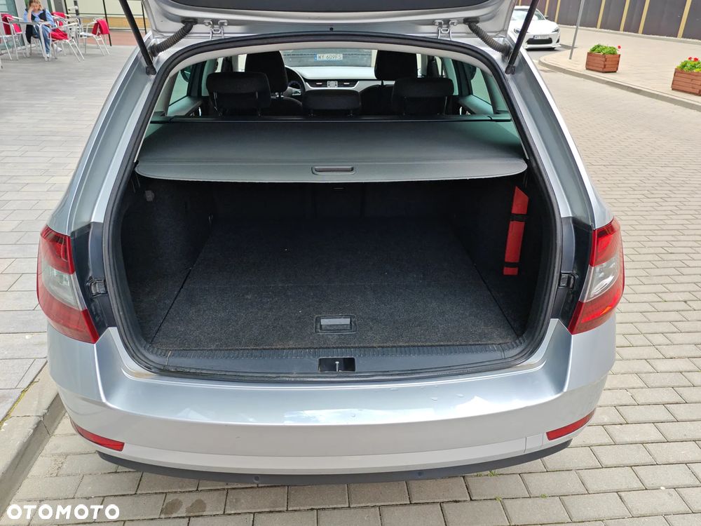 Skoda Octavia 1.5 TSI ACT Style - 21