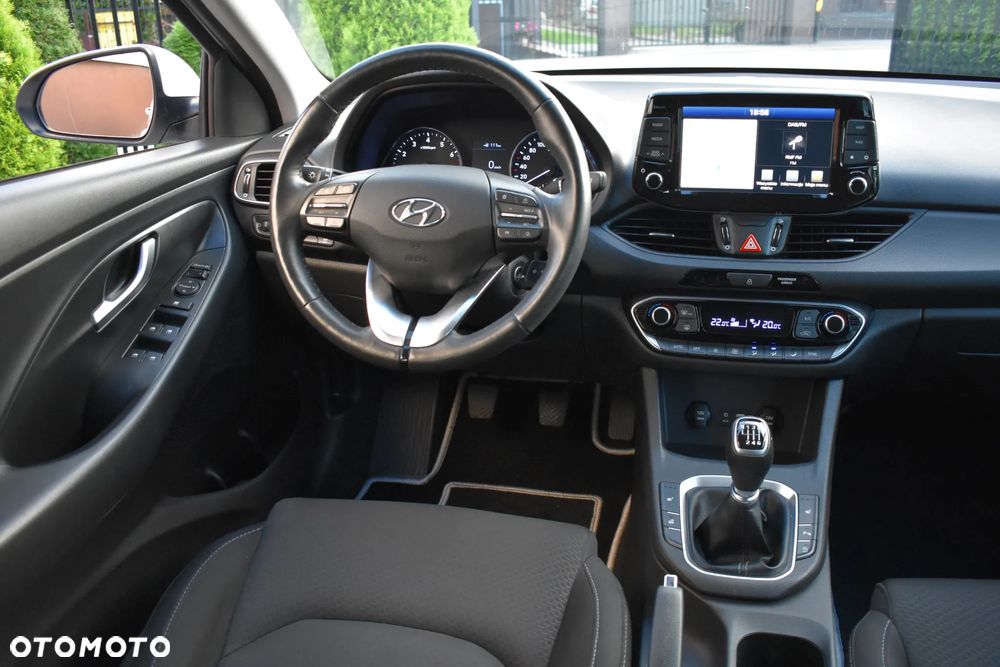 Hyundai i30 1.4 T-GDI Premiere Style - 25