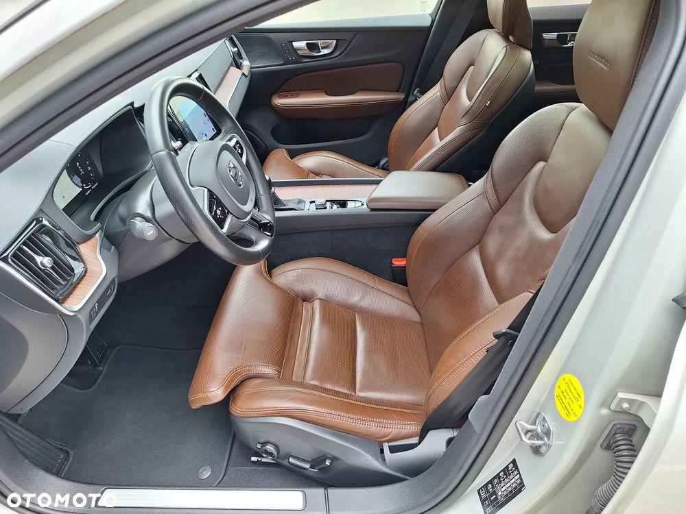 Volvo V60 D4 AWD Inscription - 17