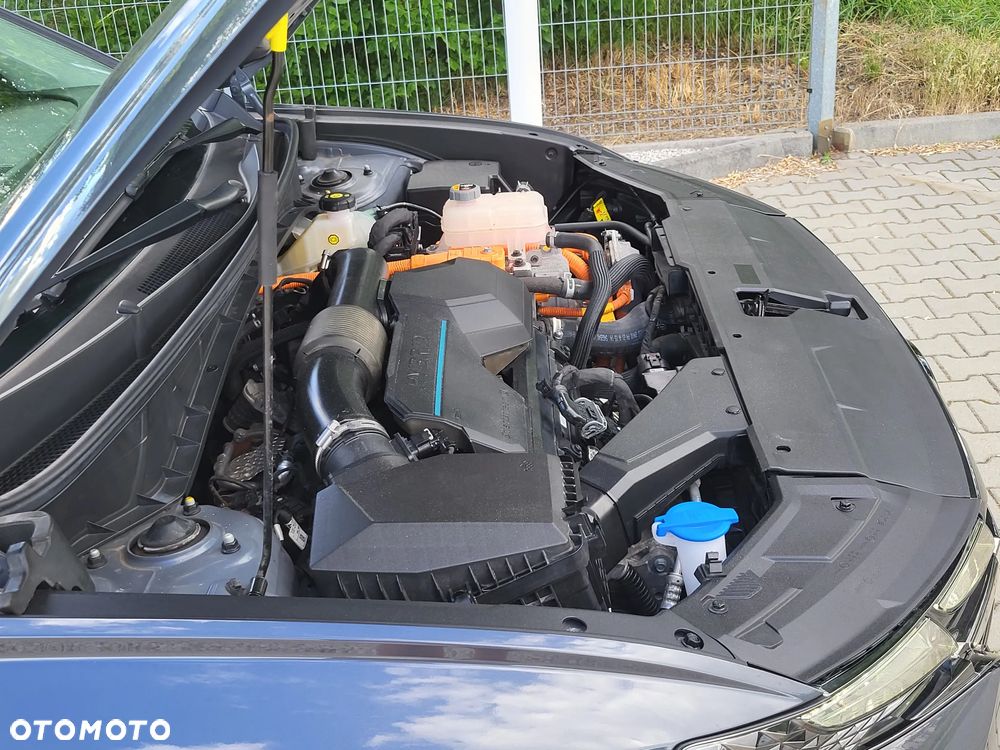 Hyundai Tucson 1.6 T-GDi HEV Executive 4WD - 38