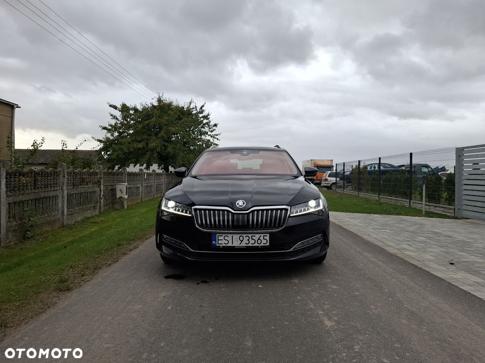 Skoda Superb 2.0 TDI SCR Style DSG - 1