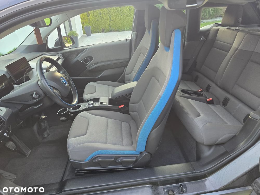 BMW i3 (120 Ah) - 12