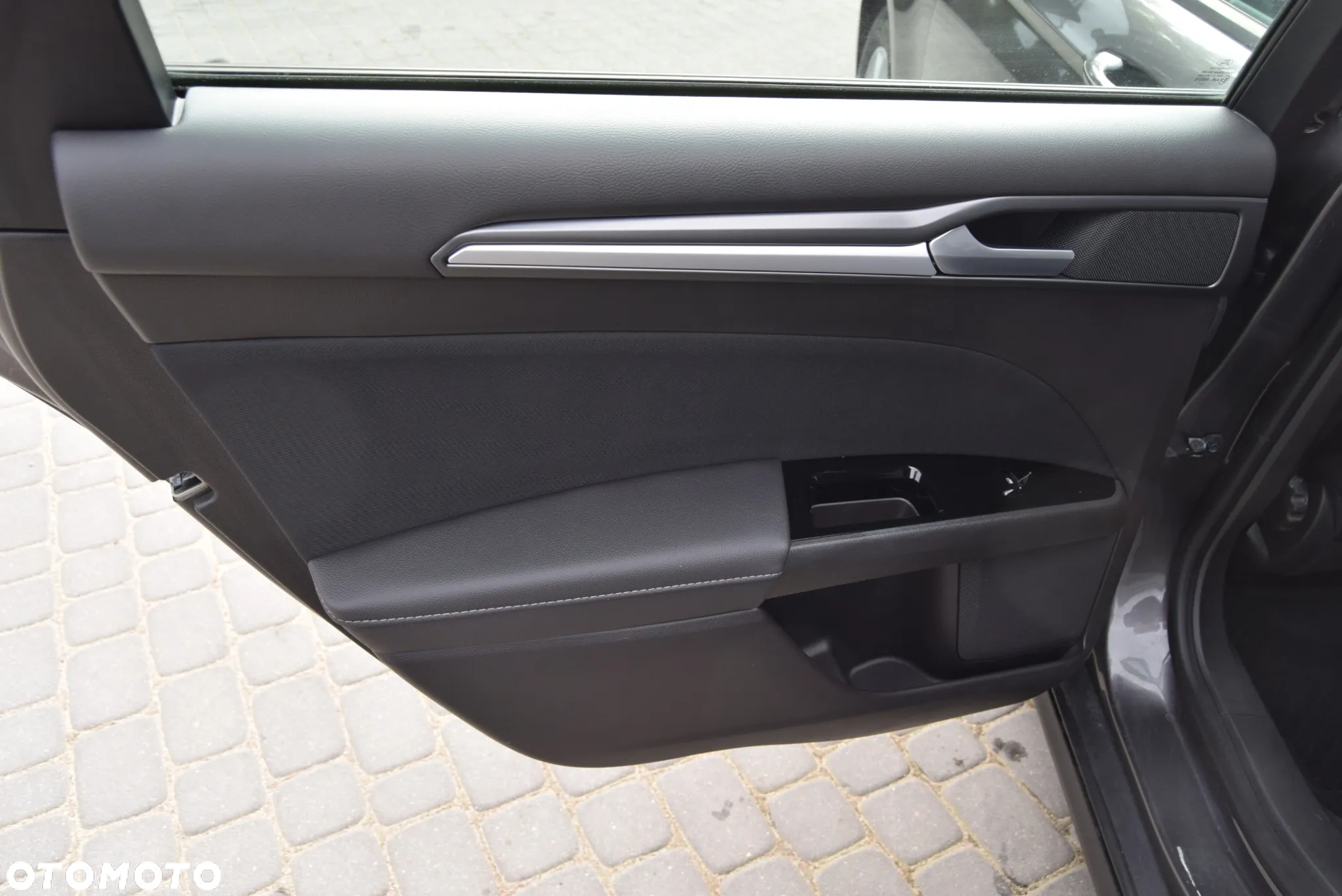 Ford Mondeo 1.5 TDCi Trend - 18