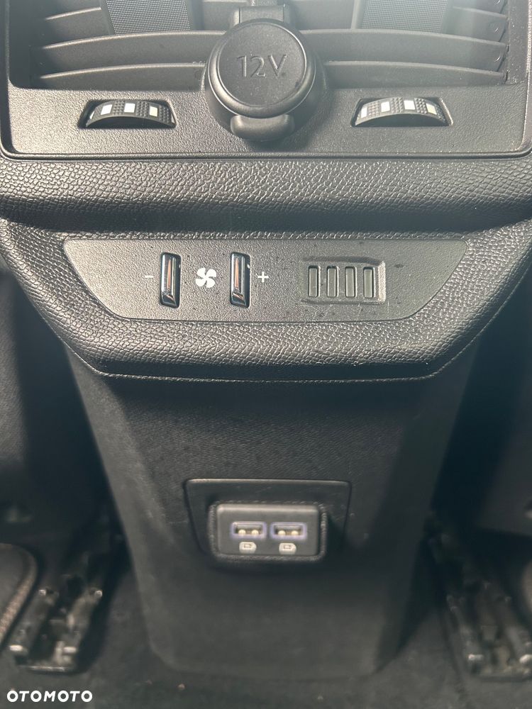 Peugeot 5008 2.0 BlueHDI GT S&S EAT8 - 17