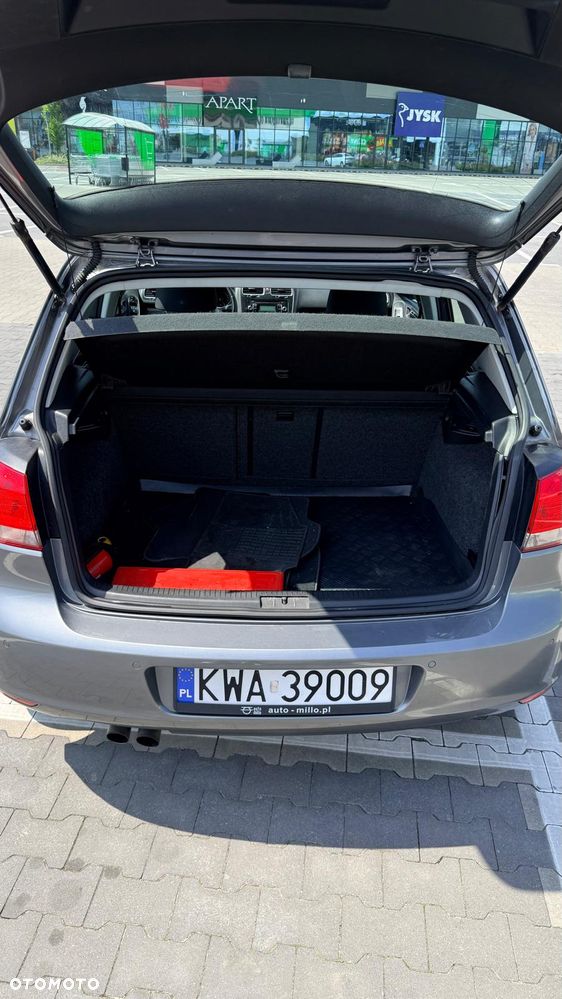 Volkswagen Golf - 9