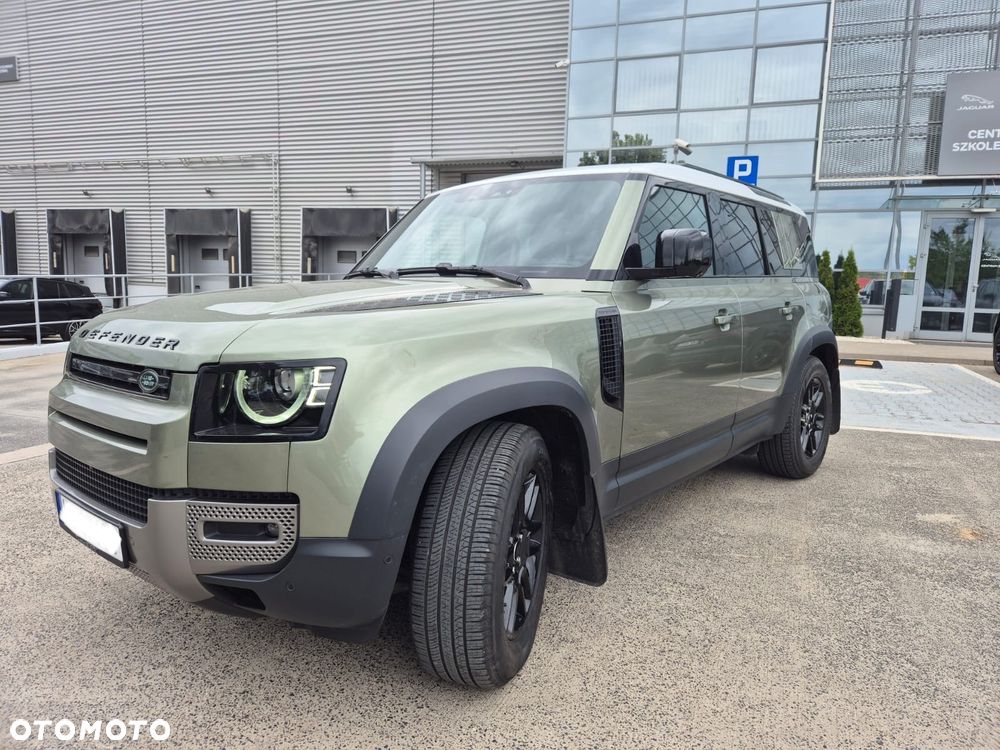 Land Rover Defender 110 D200 X-Dynamic SE - 2