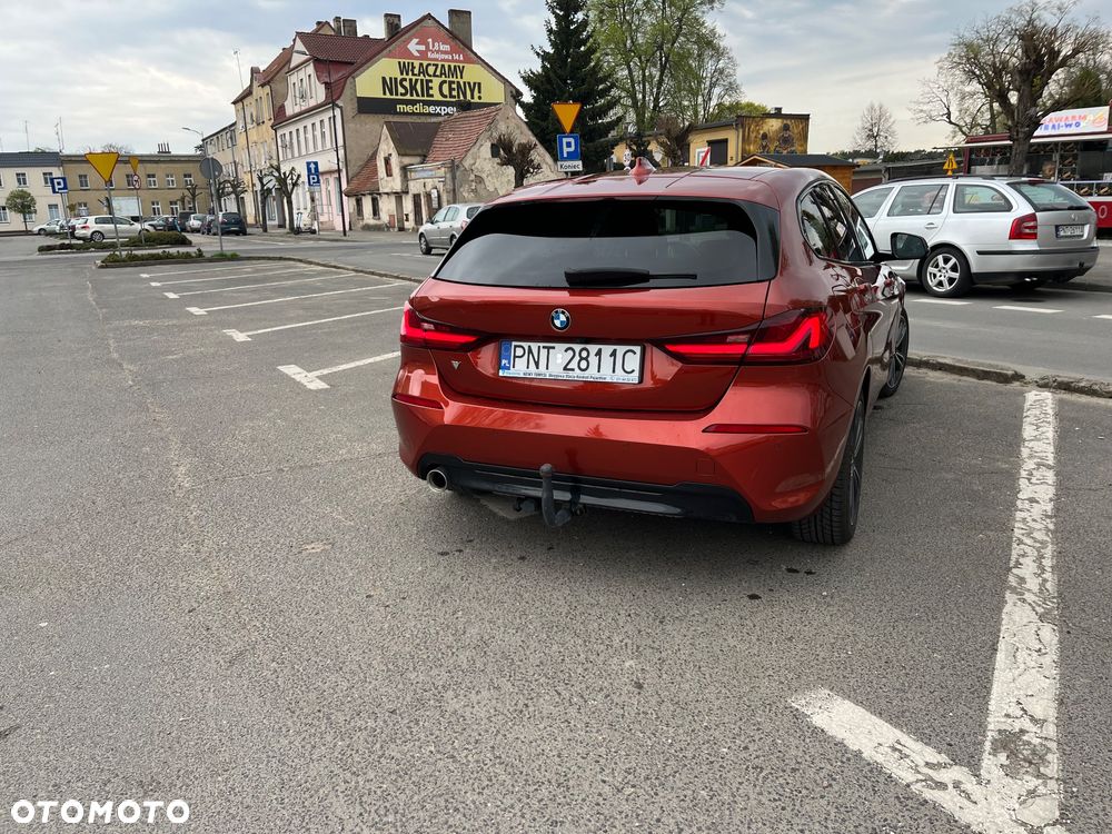 BMW Seria 1 118i Sport Line Shadow - 15