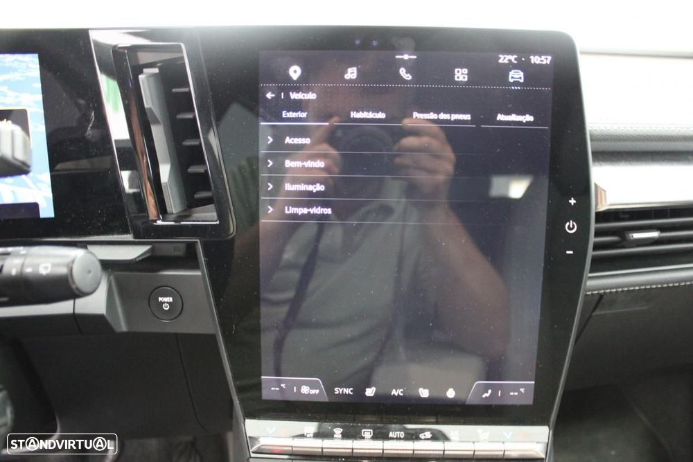 Renault Mégane E-Tech EV60 Iconic Autonomia Conforto - 32