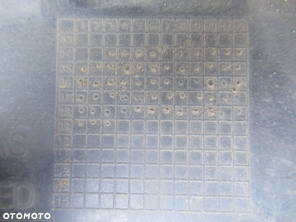 ZDERZAK TYLNY TYŁ RANGE ROVER SPORT I 2005- - 14