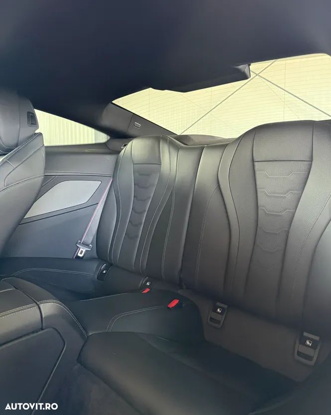 BMW M8 M850i xDrive - 11