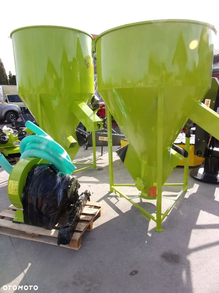 Sipma Śrutownik walcowy, Śrutownik bijakowy, Zgniatacz walcowy do ziarna, Gniotownik, Mieszalnik pasz Twister, H115 PomAugustów, S01/0-S01/1 Adraf, H-962/H-762 Agjat, ZZ 4020 Sipma, Igamet, MS-2000 Bin - 6