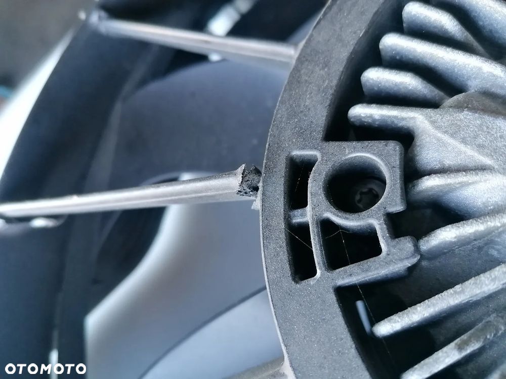 CHEVROLET CORVETTE C7 17r 6.2 WENTYLATOR CHŁODNICY 23297387 - 3