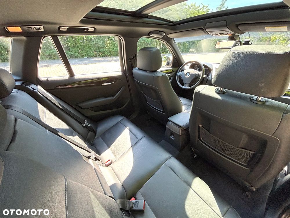 BMW X1 xDrive20d - 9