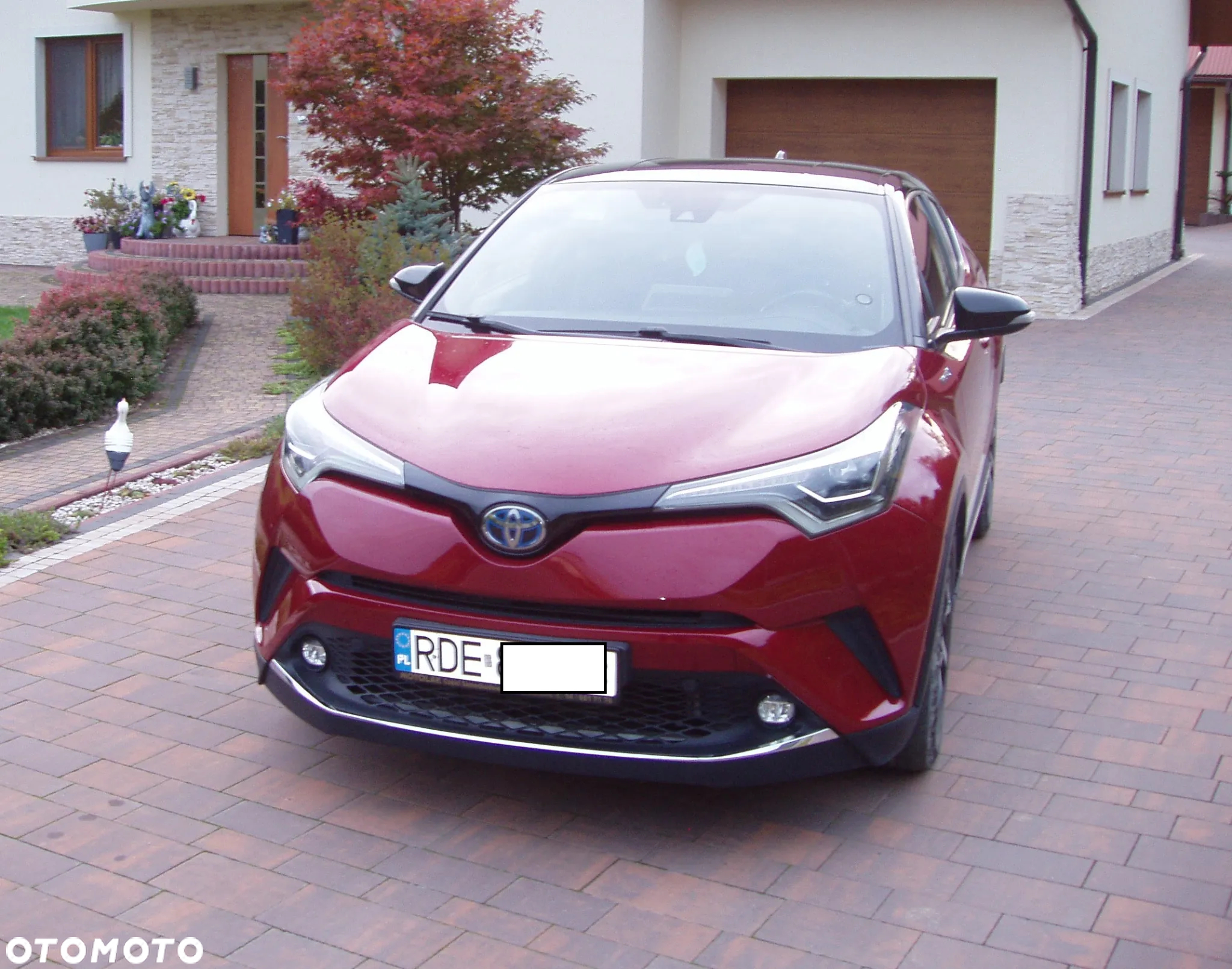 Toyota C-HR 1.8 Hybrid Neon Lime powered by JBL - 2