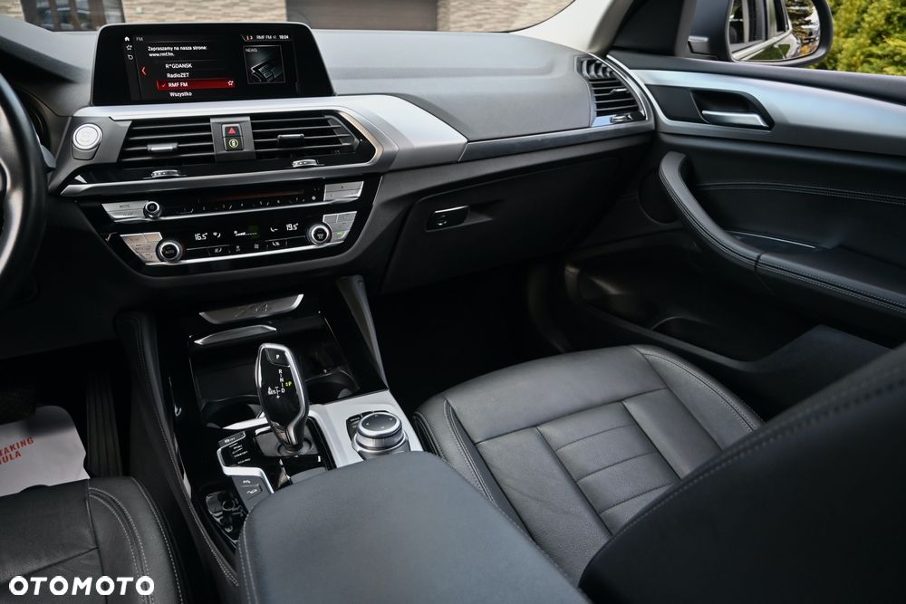 BMW X4 xDrive20d Business Edition sport - 24