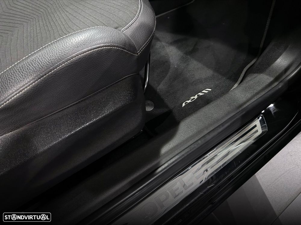 Opel Adam 1.4 Glam Easytronic - 27