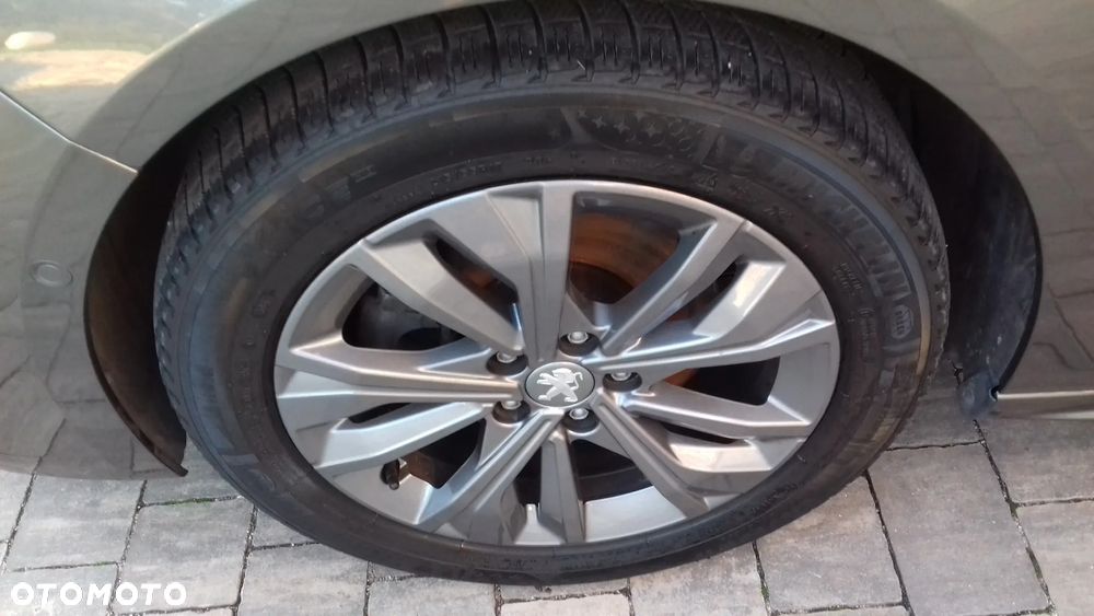 Peugeot 508 1.5 BlueHDi Allure S&S EAT8 - 28