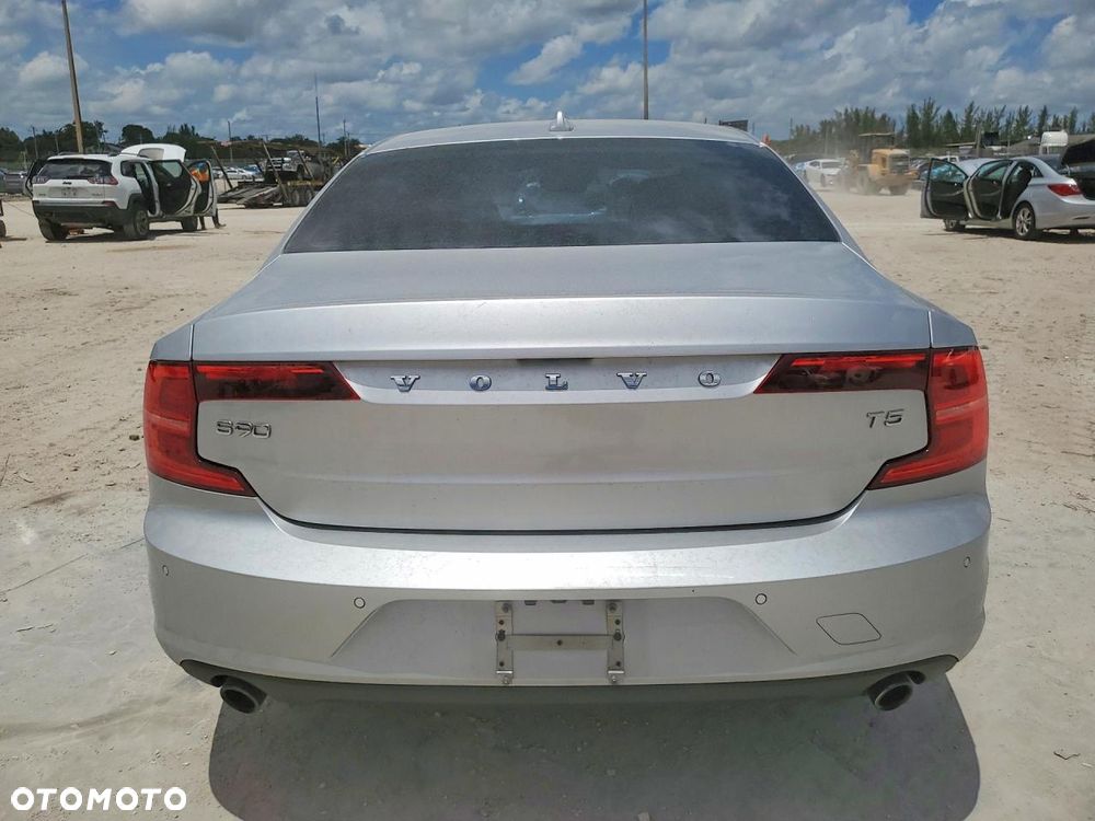 Volvo S90 T5 Geartronic Momentum - 7